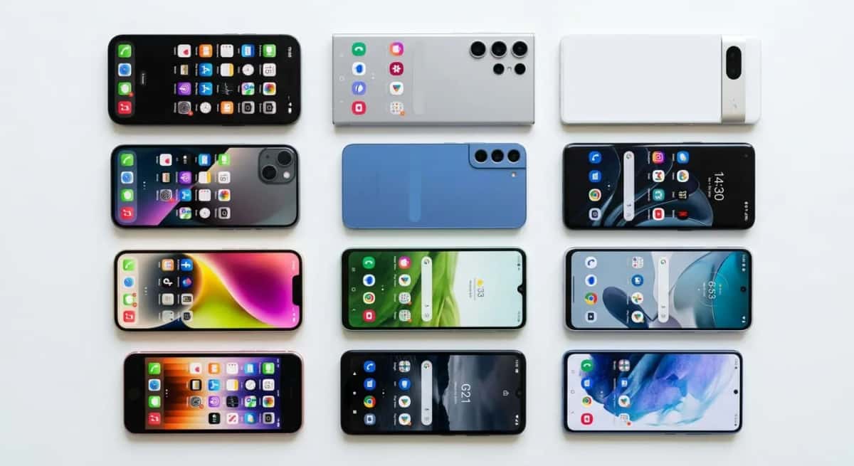 iPhone reconditionné sur un bureau